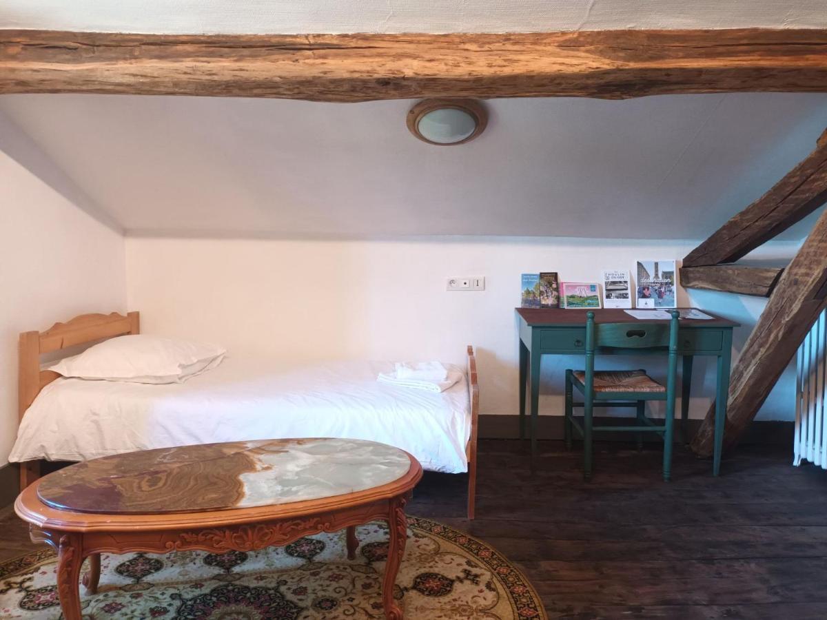 D'hotes Le Veilleur De Noblat Bed & Breakfast *